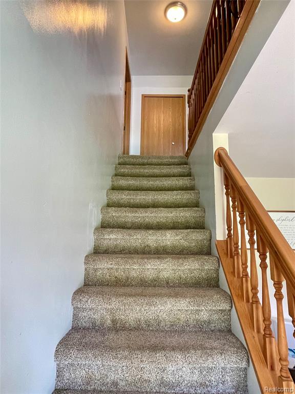 3914 Golf Vista Drive, Lapeer, MI 48446 — Photo 14