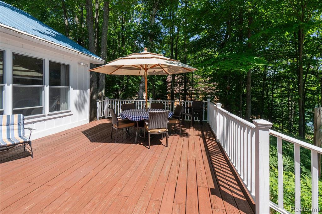 7228 W BLUE LAKE Road NE, Kalkaska, MI 49646 — Photo 16