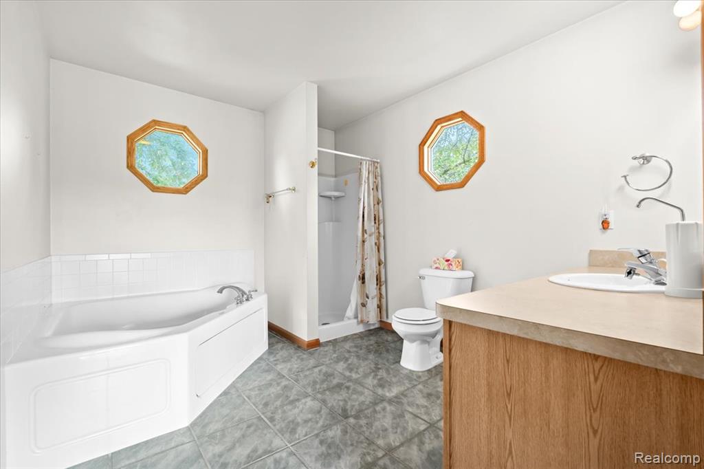 7289 Lovejoy Road, Byron, MI 48418 — Photo 12