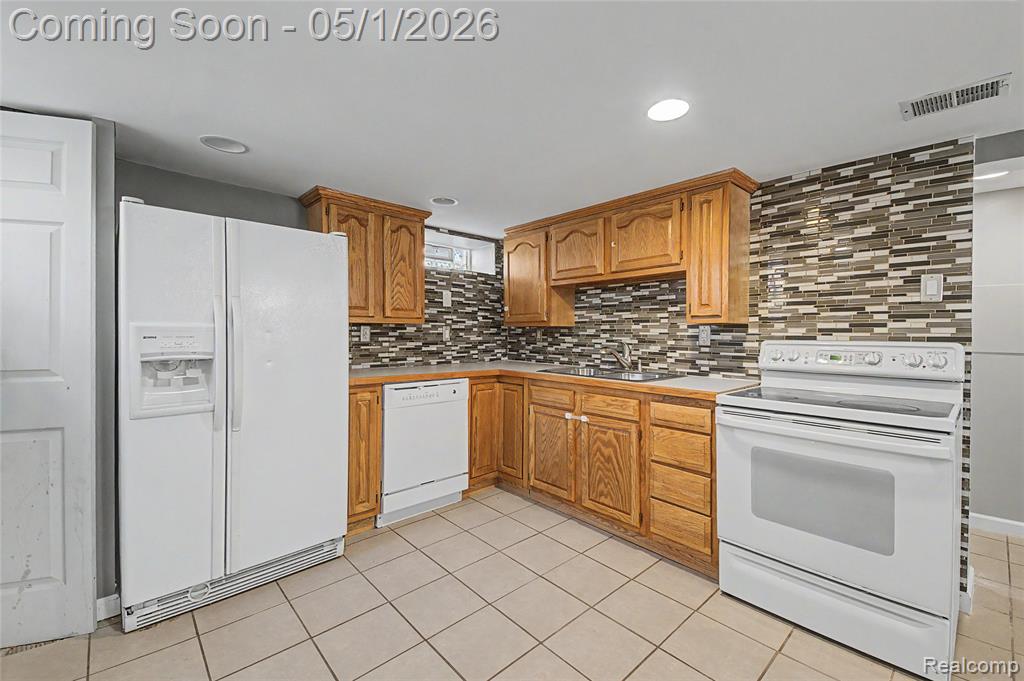 44775 Malow Avenue, Sterling Heights, MI 48314 — Photo 18