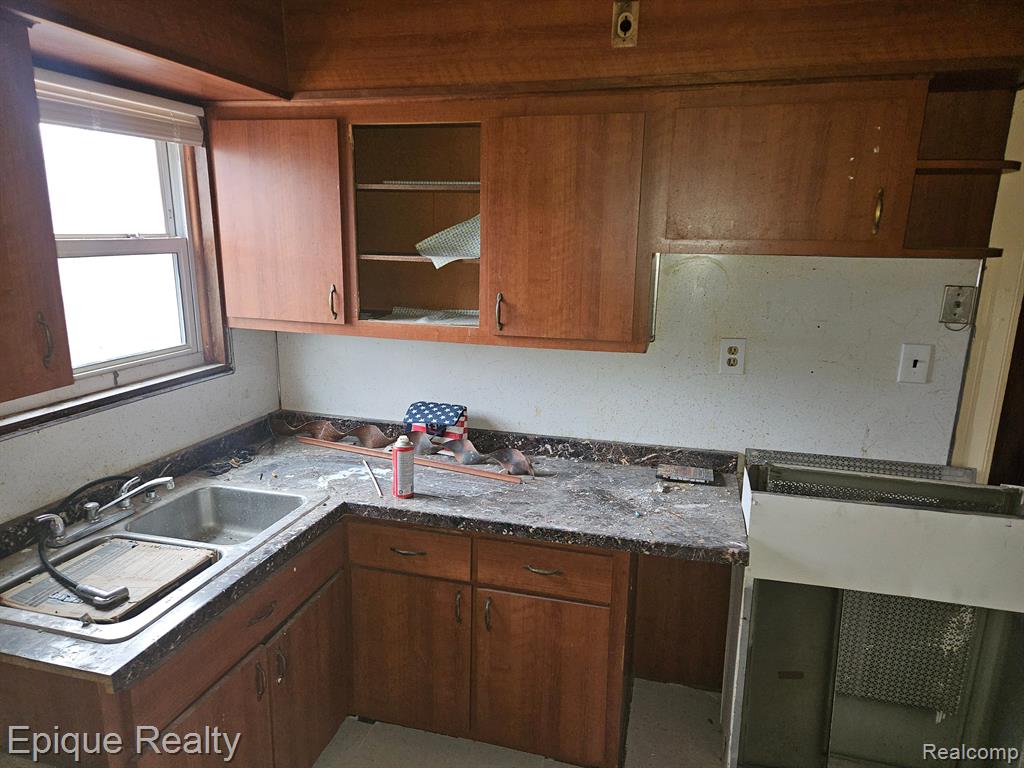 5297 VANCOUVER Street, Detroit, MI 48204 — Photo 3