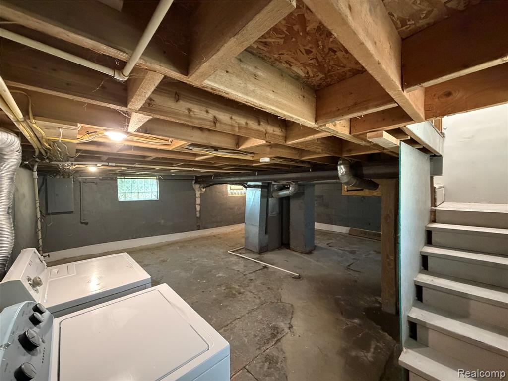 627 Franklin Road, Pontiac, MI 48341 — Photo 16