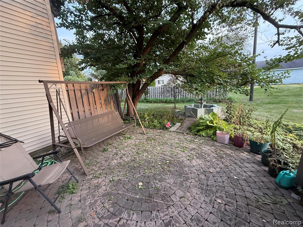6302 Laurentian Court, Flint, MI 48532 — Photo 42