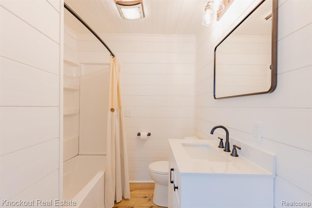 8368 MAIN Street, Birch Run, MI 48415 — Photo 24