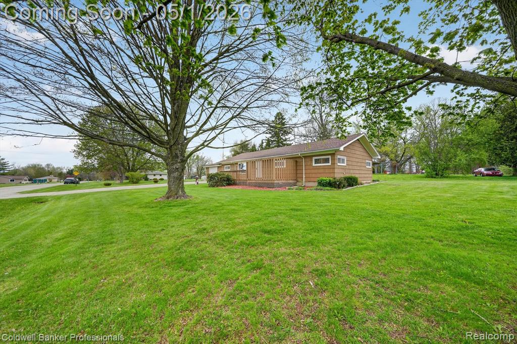 2010 Carol Drive, Lapeer, MI 48446 — Photo 27