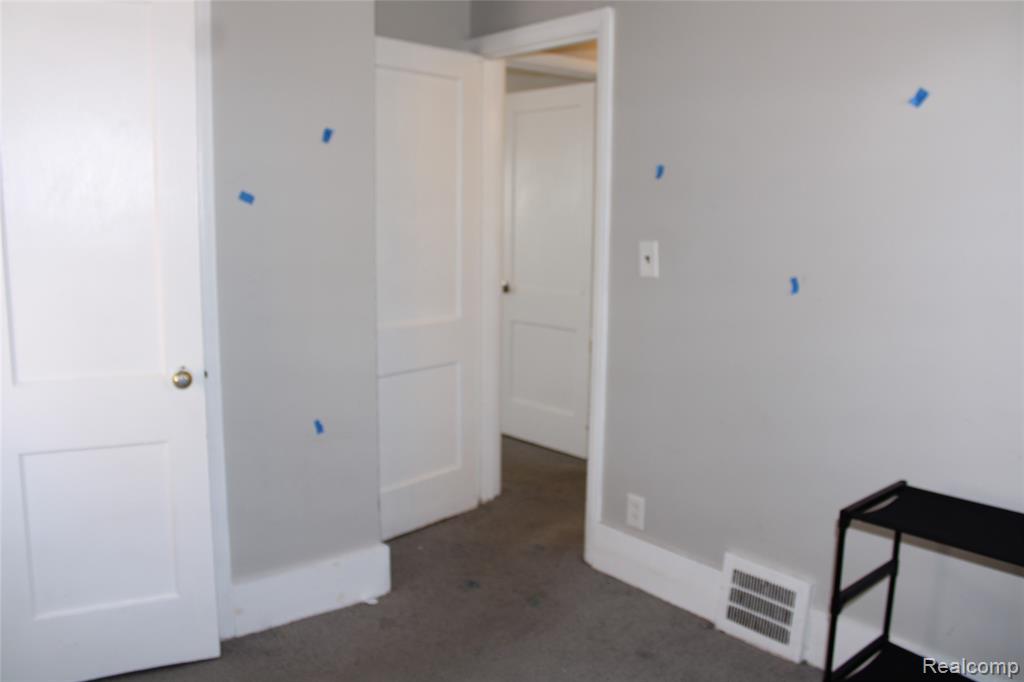 9107 Roselawn Street, Detroit, MI 48204 — Photo 8