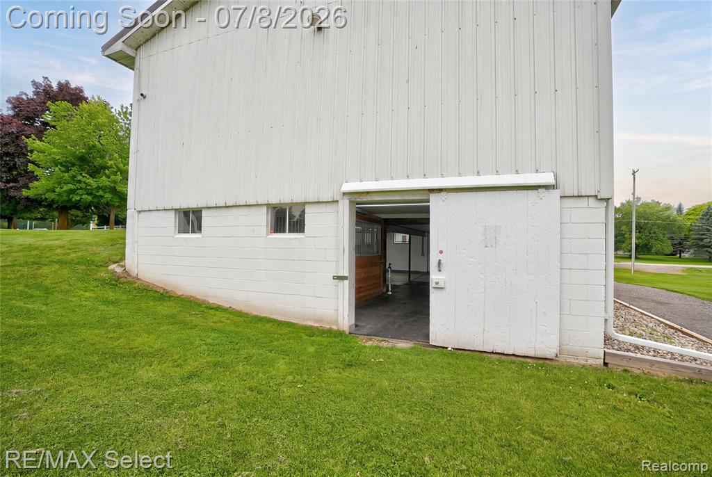 11025 Davison Road, Davison, MI 48423 — Photo 13