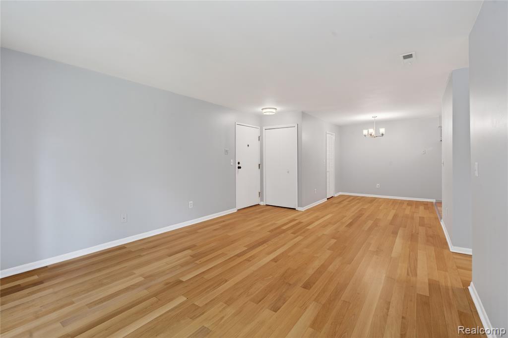 10228 Nancys Boulevard, Grosse Ile, MI 48138 — Photo 7
