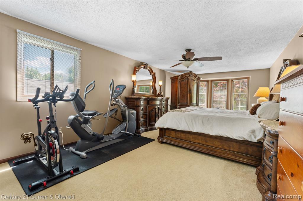44962 Steeplepath, Novi, MI — Photo 33