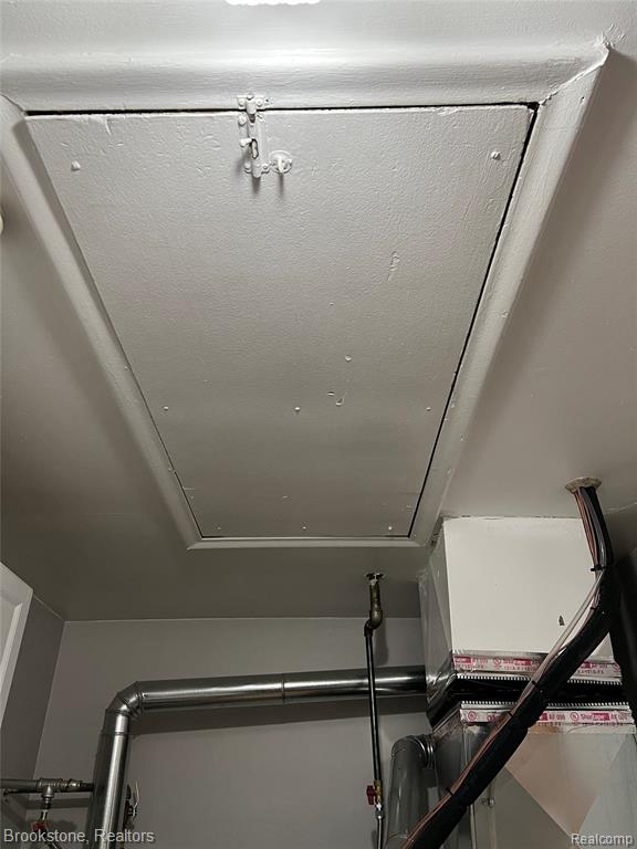 630 Gargantua Avenue, Clawson, MI — Photo 29