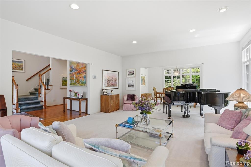 628 Green Road, Ann Arbor, MI 48105 — Photo 5