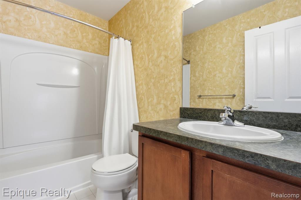 3212 Paradise Trail, Oxford, MI 48371 — Photo 14
