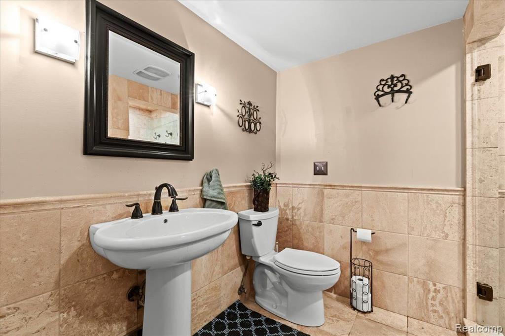 4237 EASTLAWN Avenue, Wayne, MI 48184 — Photo 22