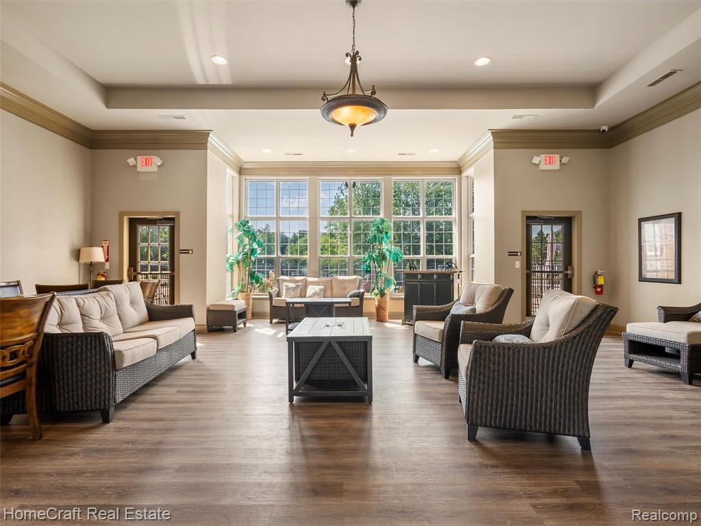 16880 DOVER Drive, 120, Northville, MI 48168 — Photo 25