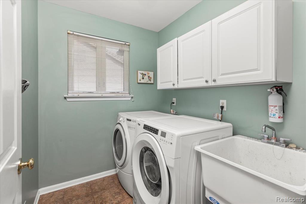 668 Eider Way, Oxford, MI 48371 — Photo 17