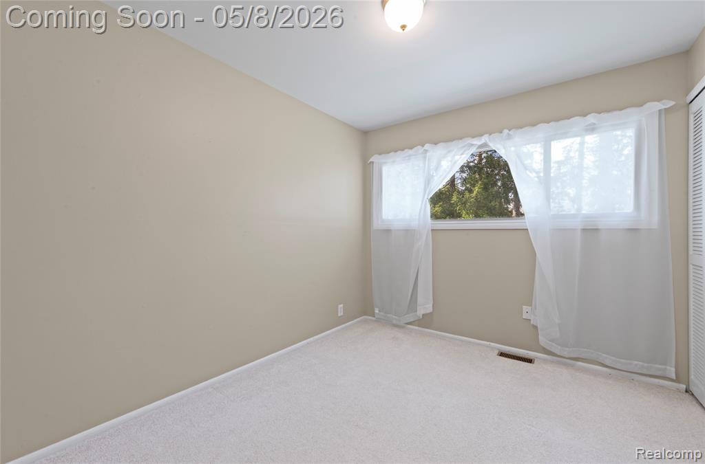 7396 Cornwall Court, West Bloomfield, MI — Photo 27