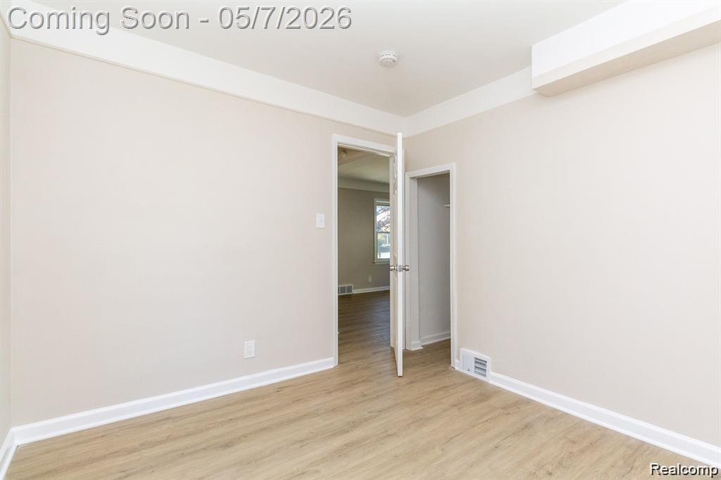 8269 Westminster Avenue, Warren, MI 48089 — Photo 8