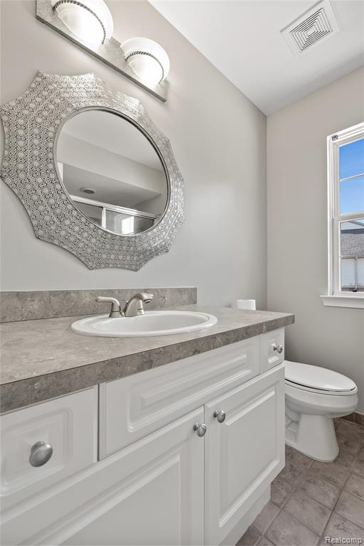 51 N Squirrel Road, Auburn Hills, MI 48326 — Photo 14