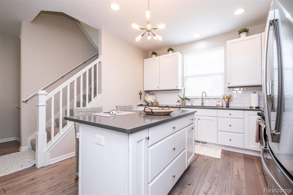 4580 Bradley Circle, 24, Troy, MI 48085 — Photo 14
