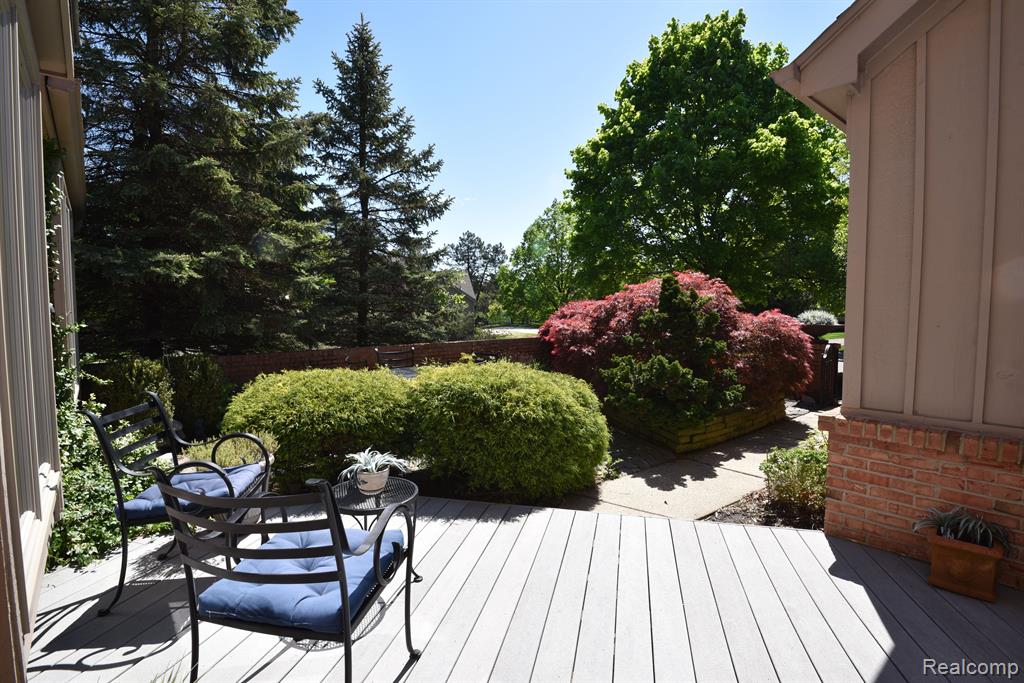 37738 AMBER Drive, Farmington Hills, MI 48331 — Photo 5