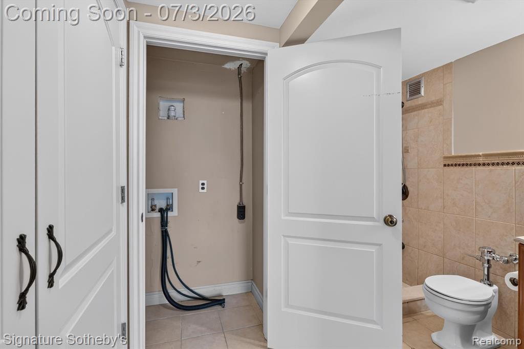 1300 E Lafayette Street, 912, Detroit, MI 48207 — Photo 27
