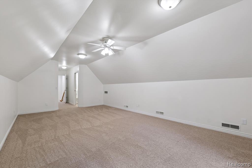 7127 Perry Lake Road, Clarkston, MI — Photo 35