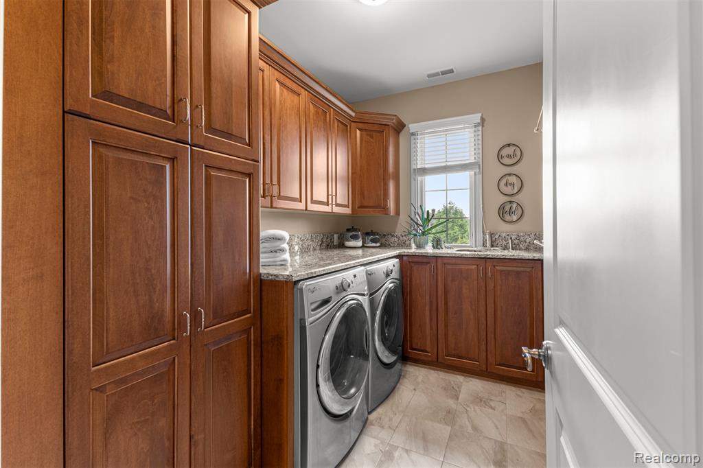 49277 Chianti Drive, Northville, MI 48167 — Photo 53