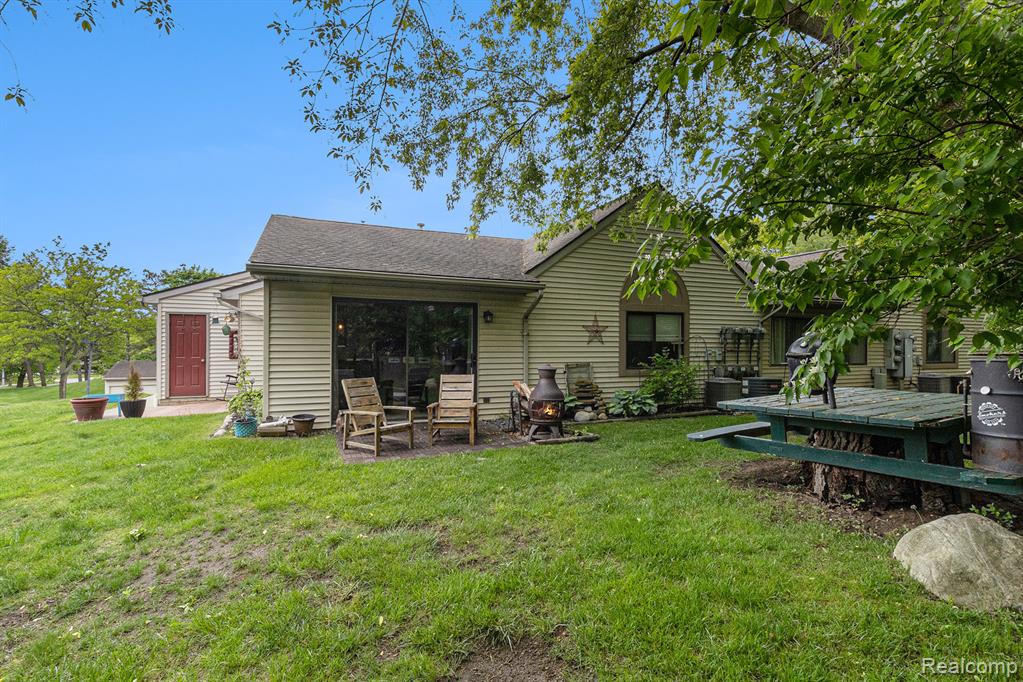 313 Spring Brooke Drive, Brighton, MI 48116 — Photo 27