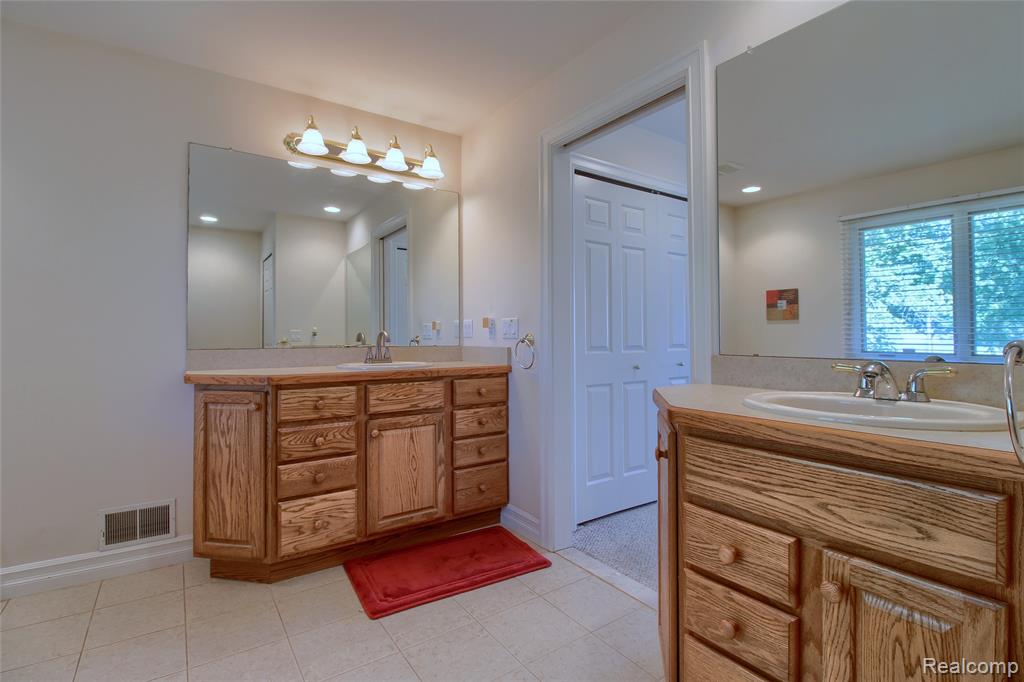 4600 Dolores Drive, Trenton, MI 48183 — Photo 26