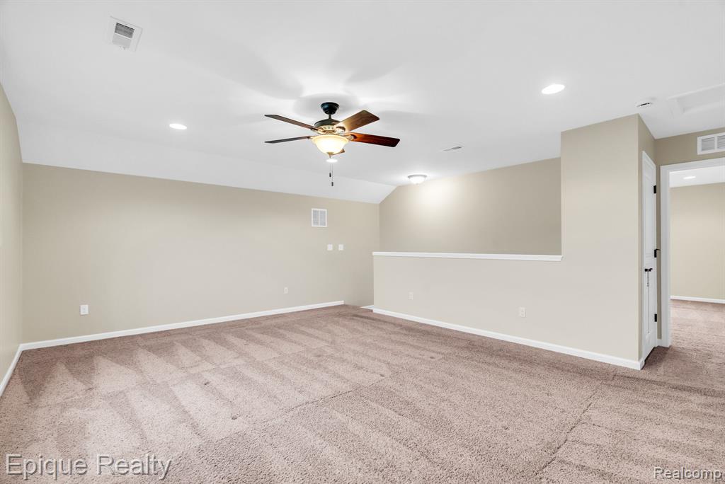 9415 Sand Hill Drive, Grand Blanc, MI 48439 — Photo 40