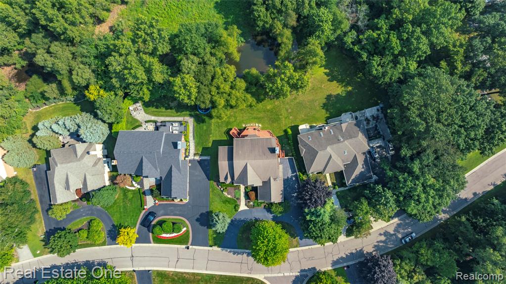 6210 Orchard Woods Drive, West Bloomfield, MI 48324 — Photo 65