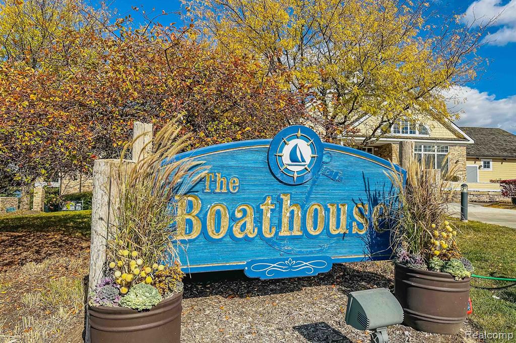 49970 BLACKBERRY Trail, Novi, MI — Photo 51