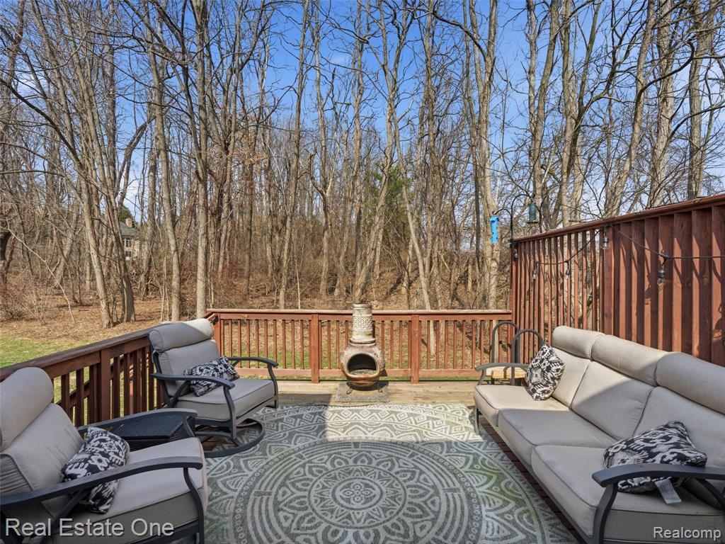 9572 Kingsway Circle, Clarkston, MI 48348 — Photo 37