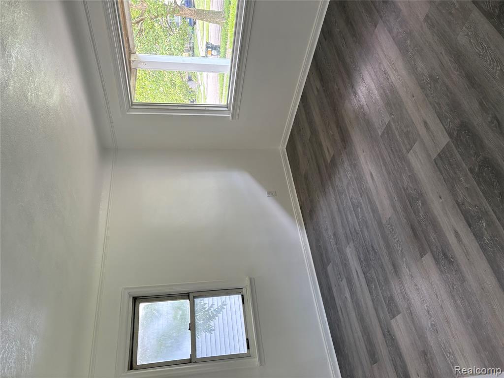 5251 Neff Avenue - Photo 2