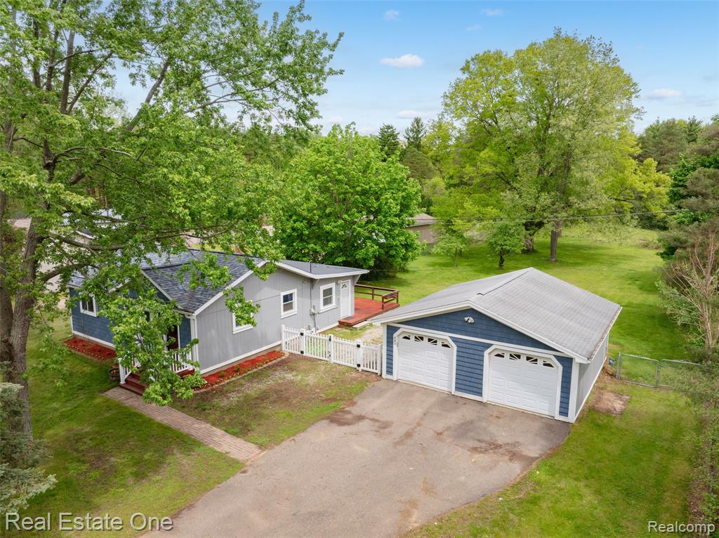 845 Sebek Street, Oxford, MI 48371 — Photo 2