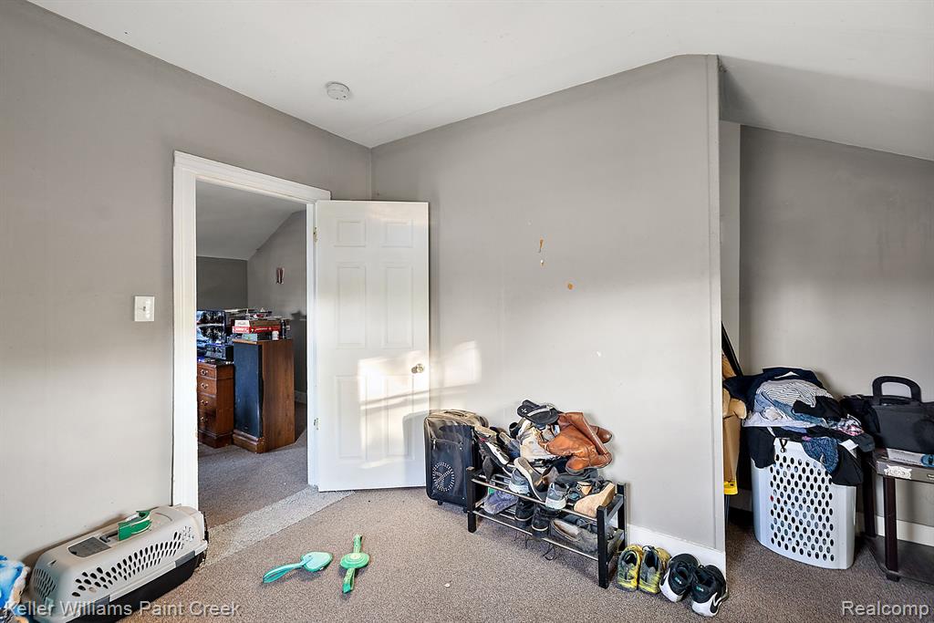 31 W BARRETT Avenue, Madison Heights, MI 48071 — Photo 20