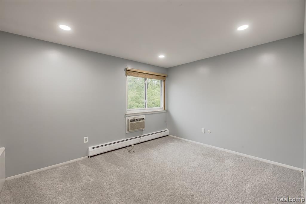 4290 FROSTWOOD, Troy, MI 48098 — Photo 31