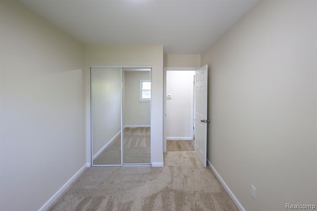 9858 FAIRBANKS Street, Van Buren, MI 48111 — Photo 24