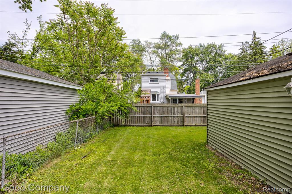 812 N Edgeworth Avenue, Royal Oak, MI 48067 — Photo 39