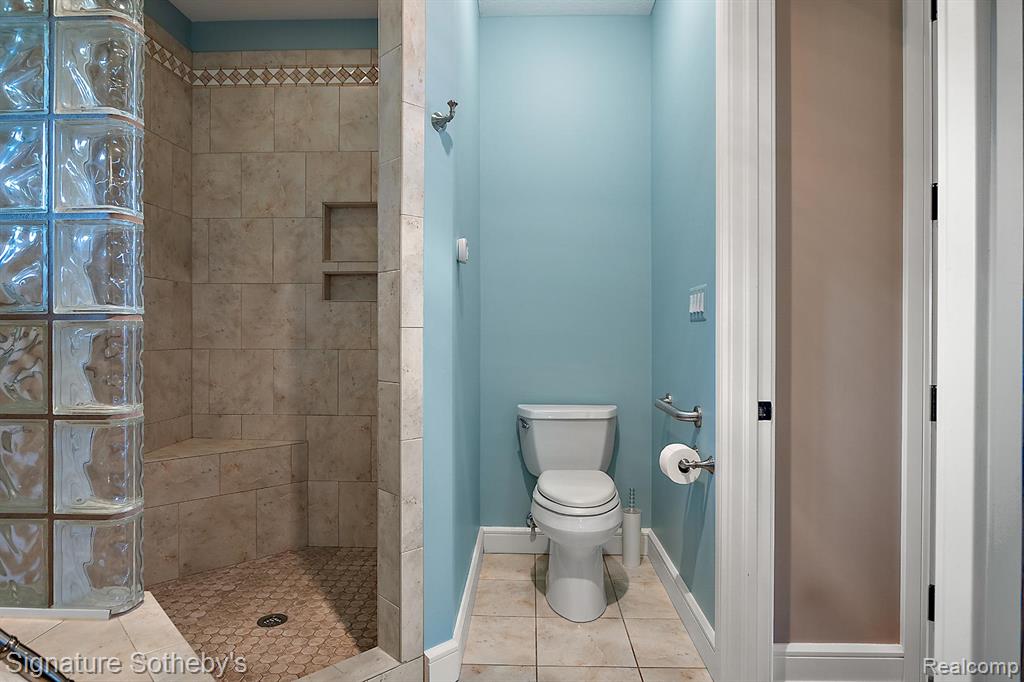 8650 Stone Road, Maybee, MI — Photo 16