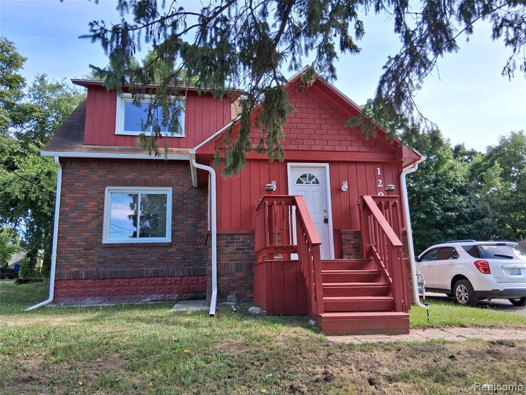 1292 Howard Street N, Mount Morris, MI 48458
