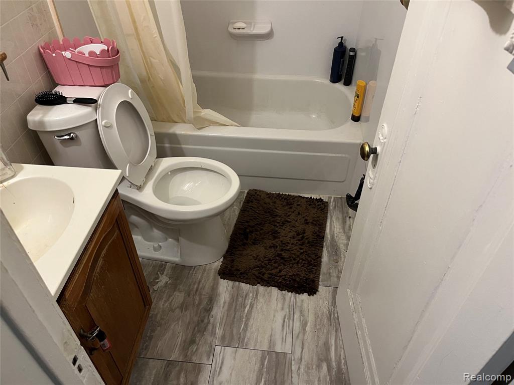 300 2nd Street, Wyandotte, MI 48192 — Photo 22
