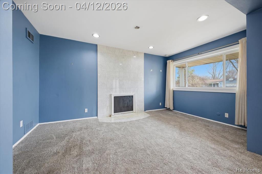 2455 Ivanhoe Drive, West Bloomfield, MI 48324 — Photo 8