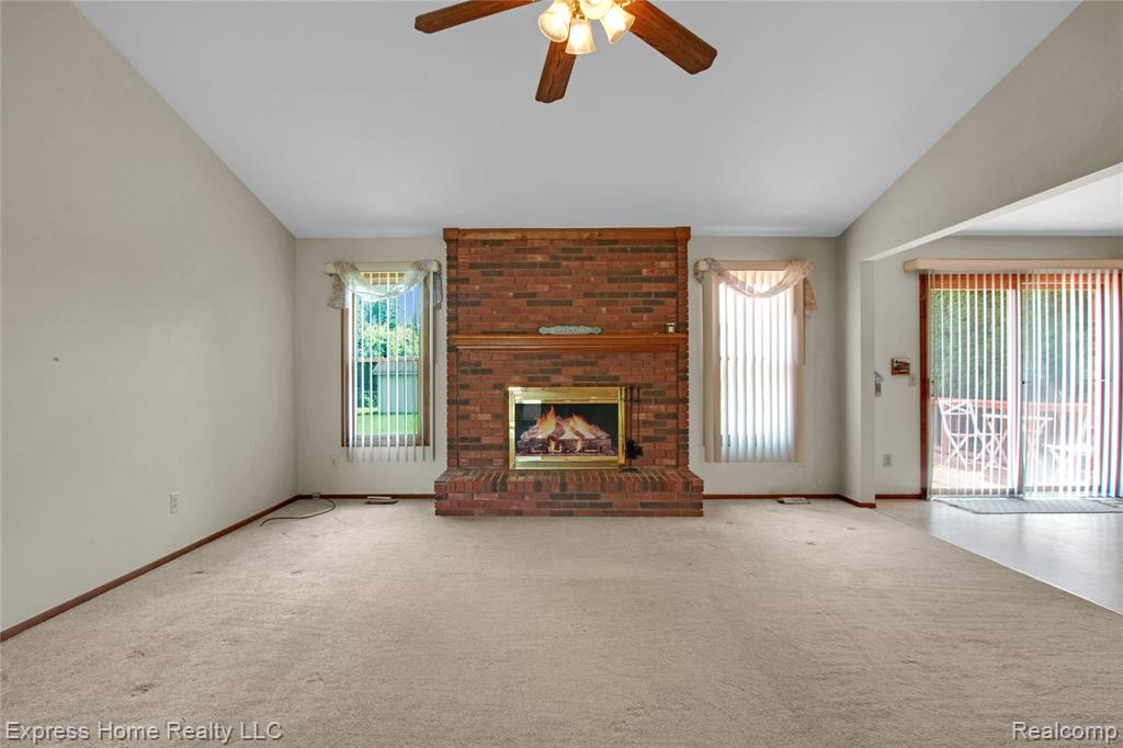 5010 Kelly Drive, Warren, MI 48092 — Photo 9