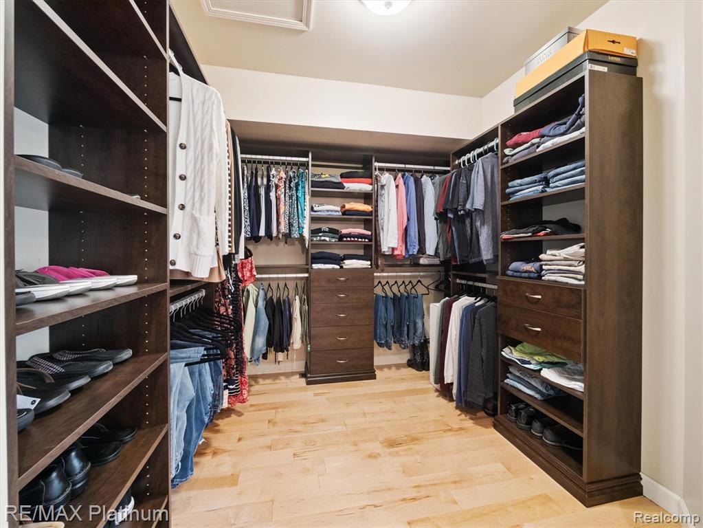 9071 Thornapple Drive, Pinckney, MI 48169 — Photo 31