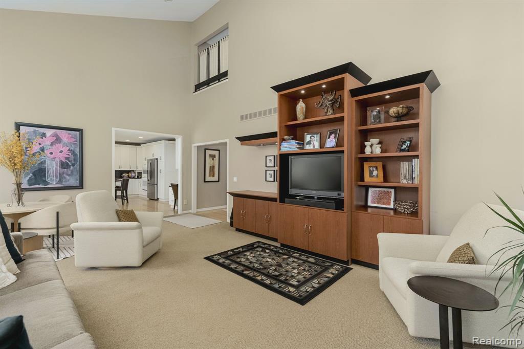 6264 WILDWOOD Lane, West Bloomfield, MI 48324 — Photo 37