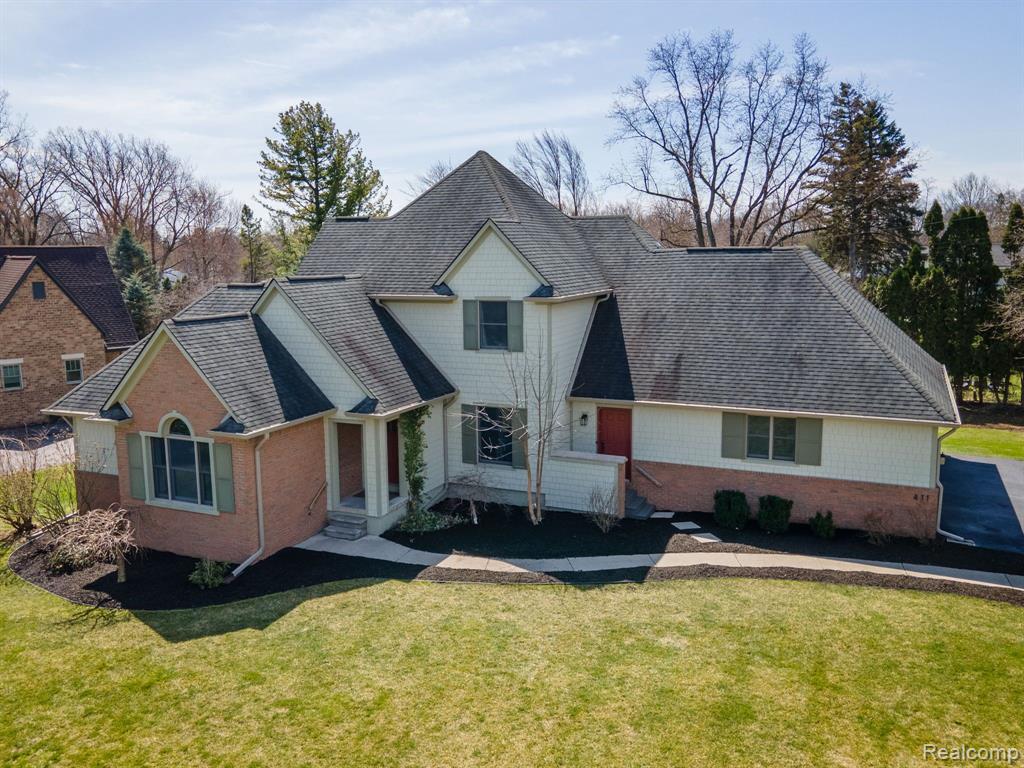 411 CHERRY TREE Lane, Rochester Hills, MI 48306 — Photo 2