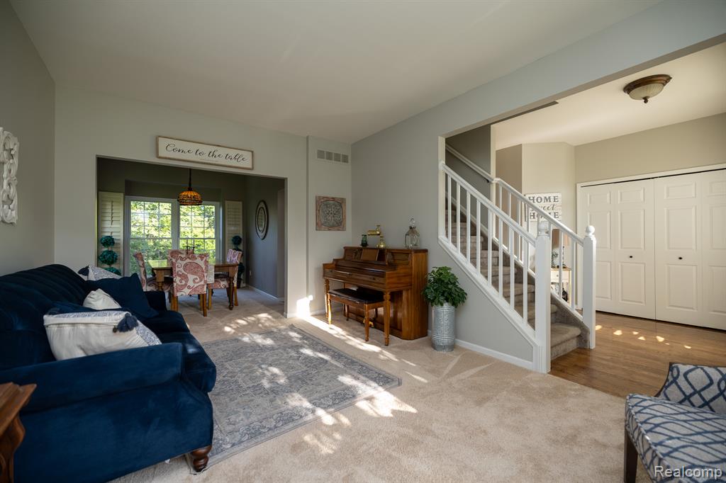 3094 Waldon Park Drive, Orion, MI — Photo 5