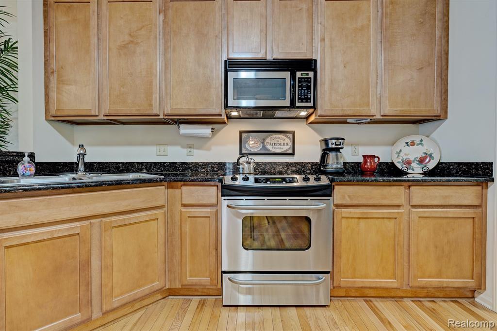 6927 STONEWOOD Place, Clarkston, MI — Photo 17