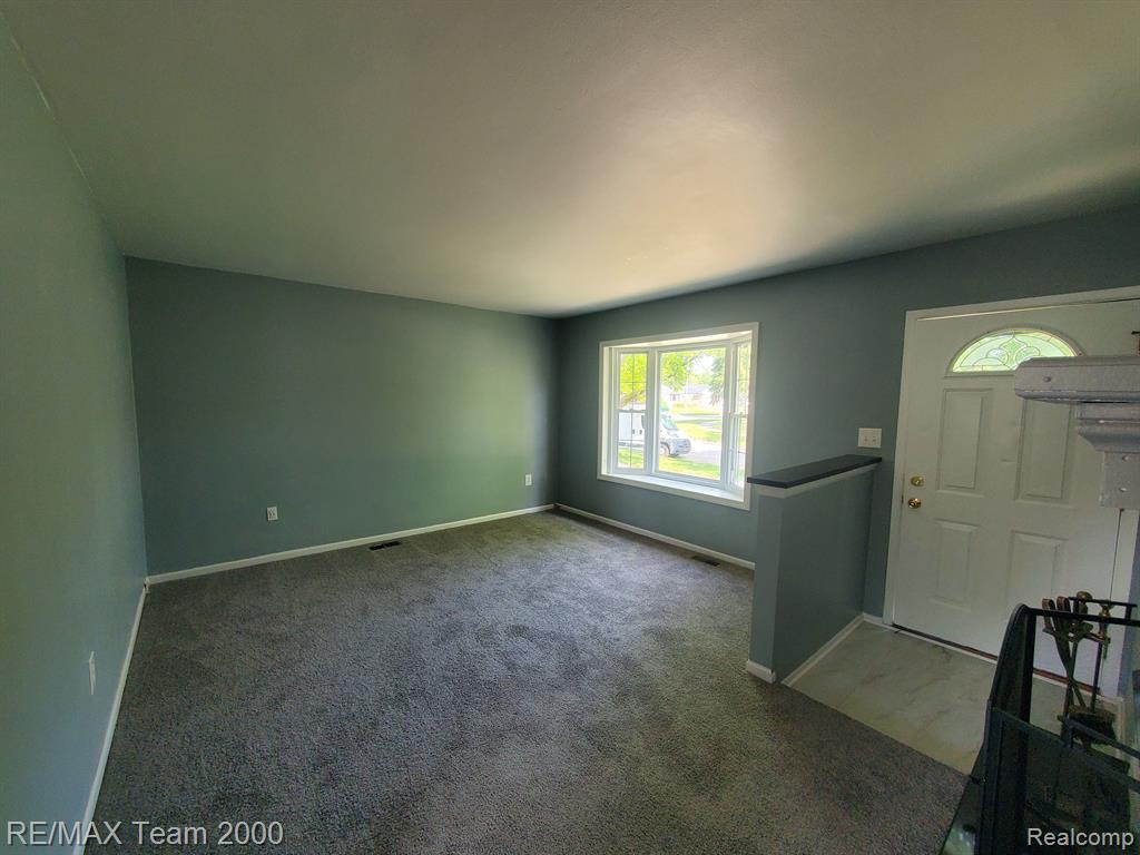 41743 MCKINLEY Street, Van Buren, MI 48111 — Photo 7